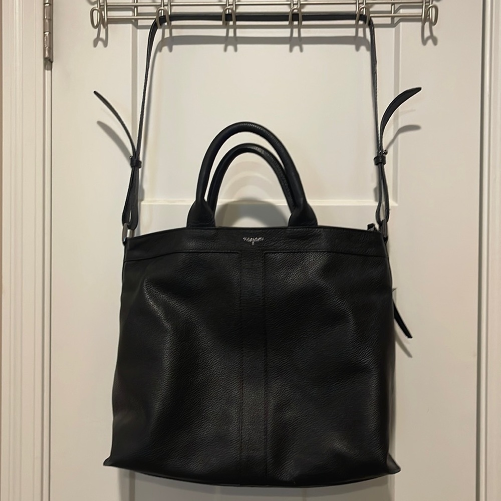 Tahari bag